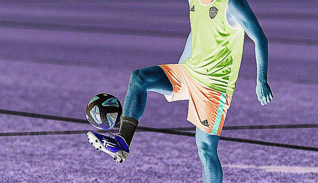 Bên trong kỳ chuyển nhượng V.League: tiền thật nằm ở phí ký kết