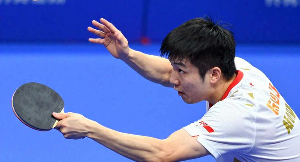 Peter Engel: Người thầy đi qua sáu cuộc cải cách, và khoảng trống không ai lấp