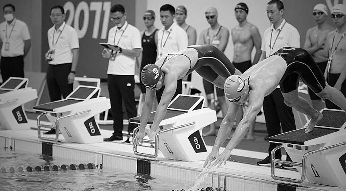 Sharks Swim Club tuyển Giám đốc Phát triển: Đặt cược vào nền móng 250 vận động viên Sharks Swim Club tuyển Giám đốc Phát triển: Đặt cược vào nền móng 250 vận động viên