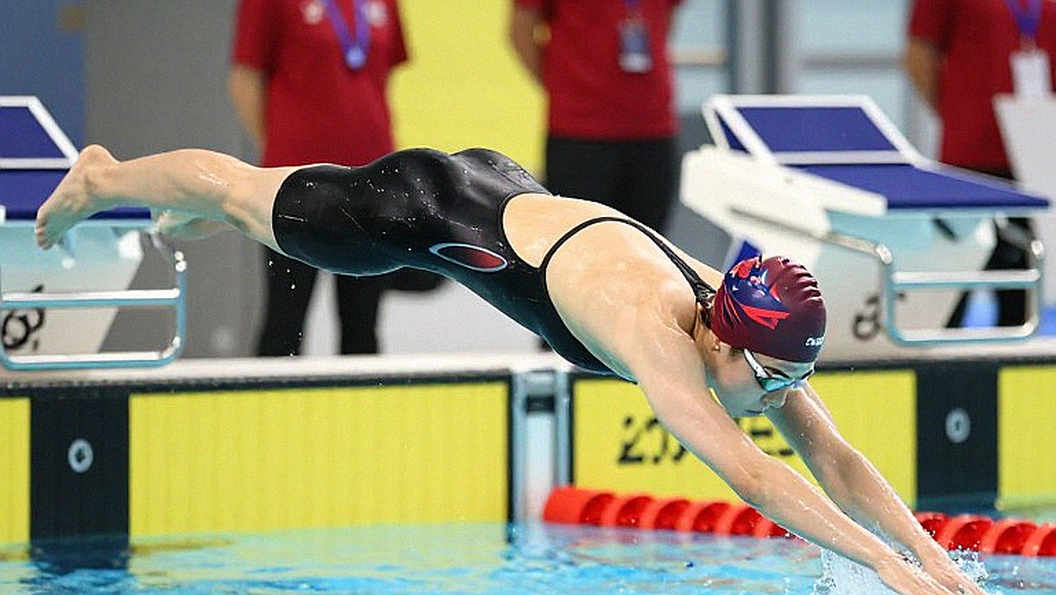 2:09.80 của Emma Redman: Đường cắt 2:10 vỡ trước kỳ taper, và sai lầm khi đọc con số thứ 11 toàn quốc