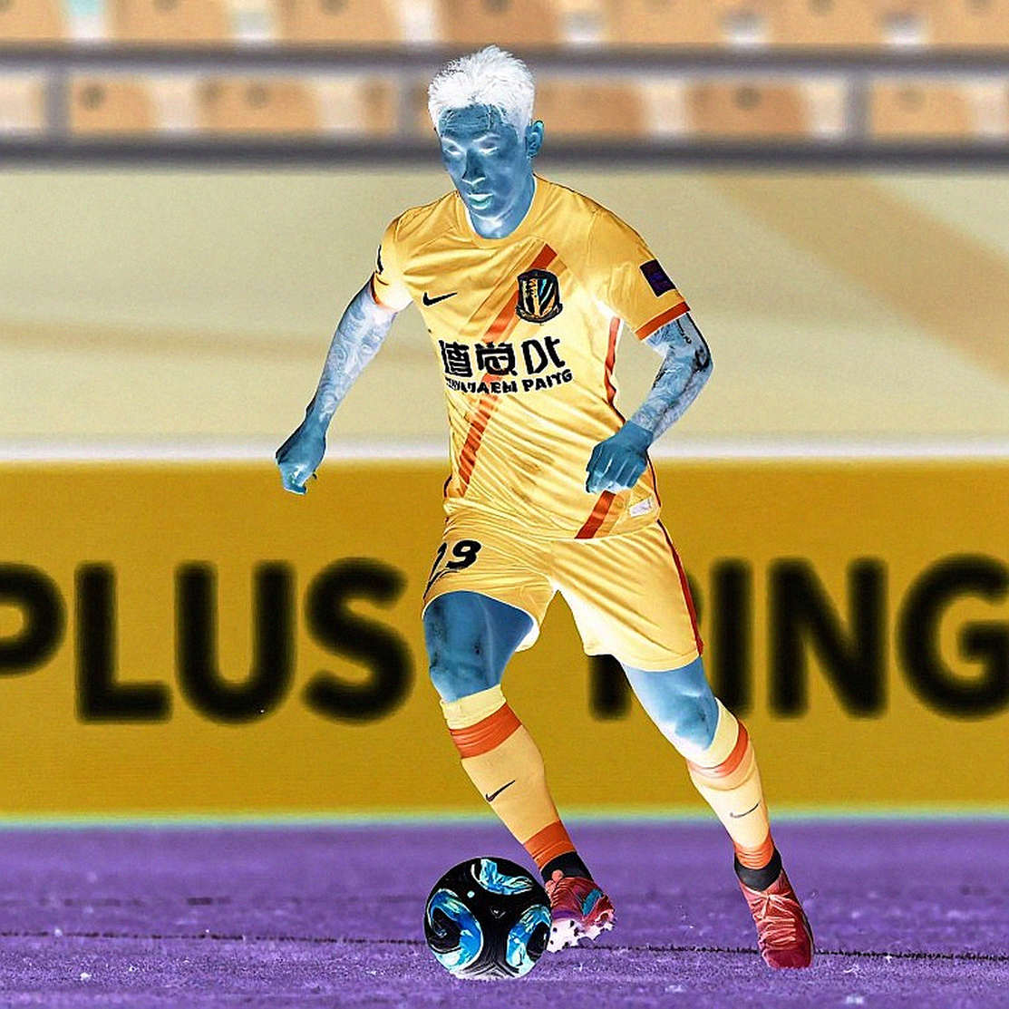Trabzonspor: 153 ngày khủng hoảng, một huyền thoại bị gạch tên và canh bạc mang tên Thomas Reis