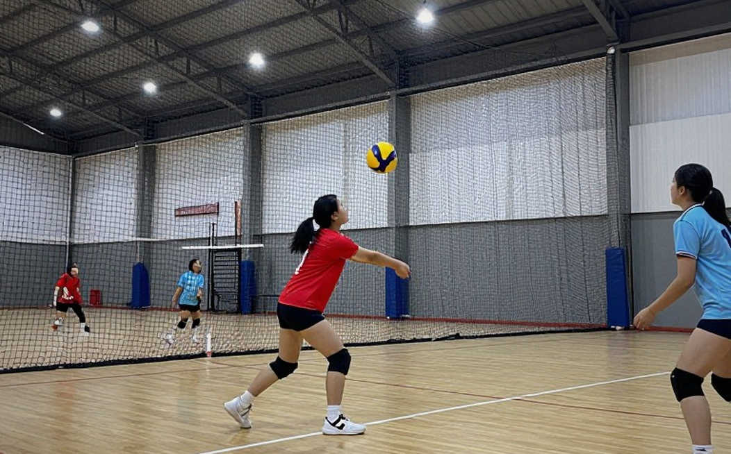 Đại học Thể dục Thể thao Đà Nẵng vô địch bóng chuyền sinh viên toàn quốc 2026: Hồ Thị Kim Dung và bài toán phụ thuộc một con người Đại học Thể dục Thể thao Đà Nẵng vô địch bóng chuyền sinh viên toàn quốc 2026: Hồ Thị Kim Dung và bài toán phụ thuộc một con người
